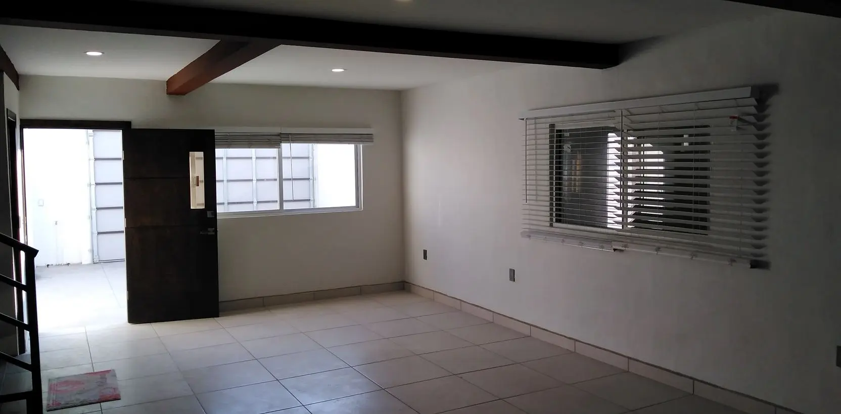 SE RENTA CASA EN SANTA LUCIA ROSARITO