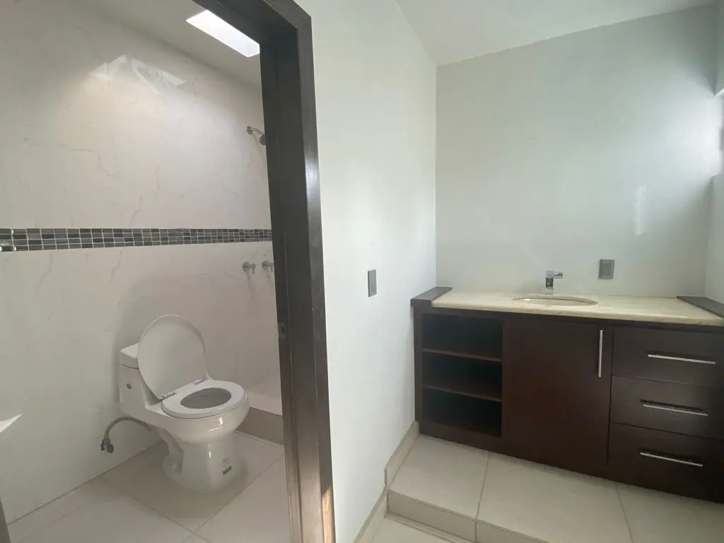 SE RENTA CASA EN SANTA LUCIA ROSARITO